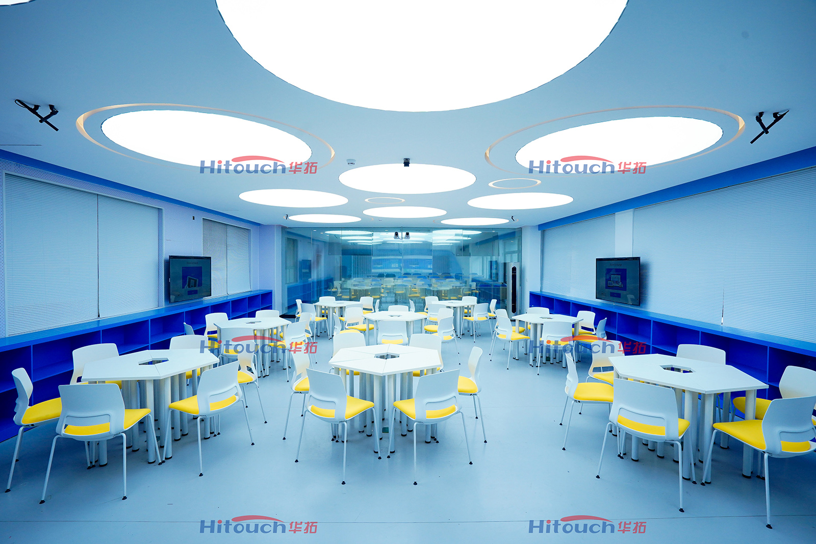 深圳著名中学录播教室